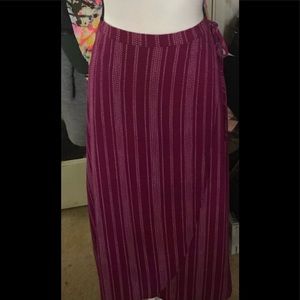 NWT Faux wrap maroon bubble striped Maxi Skirt L